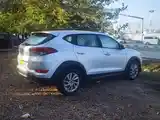 Hyundai Tucson, 2016-3