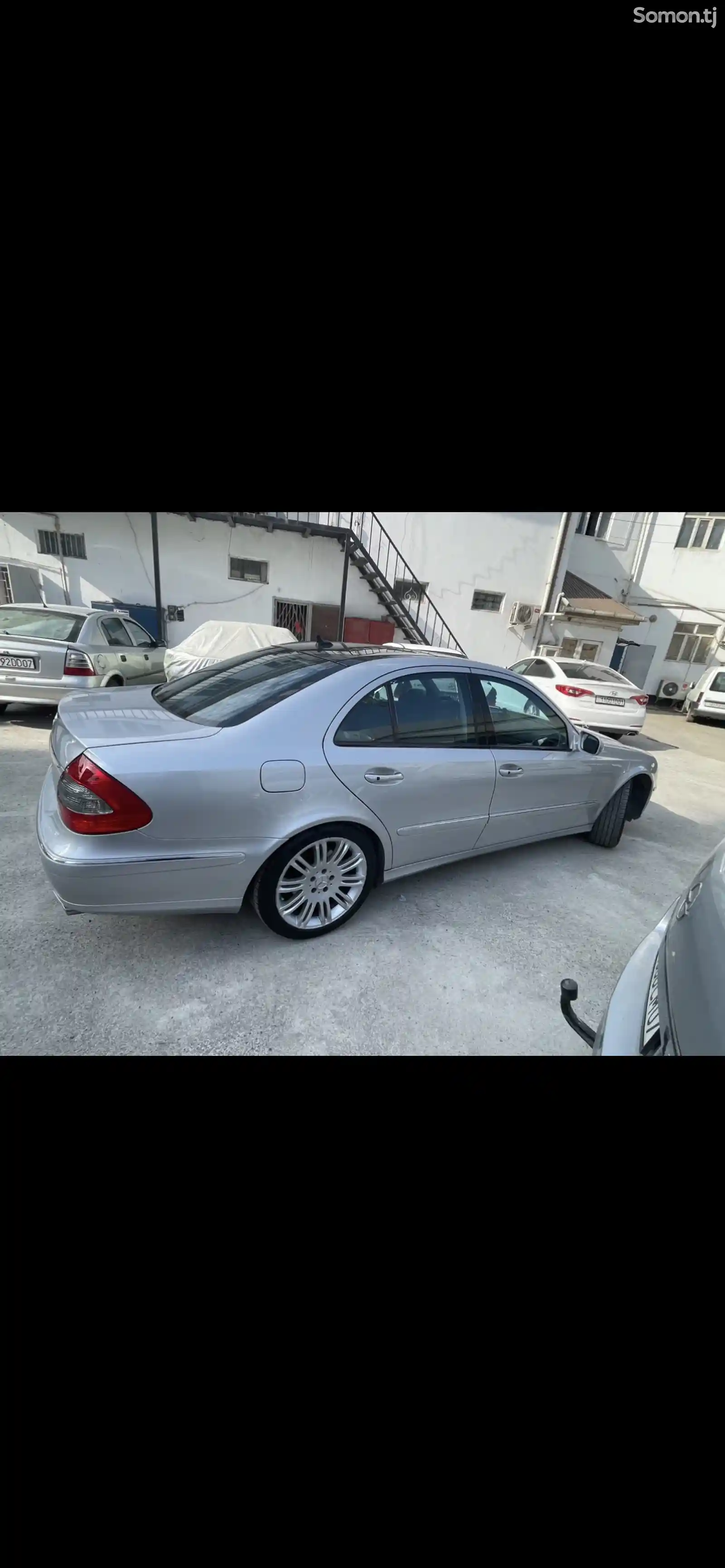 Mercedes-Benz E class, 2008-7