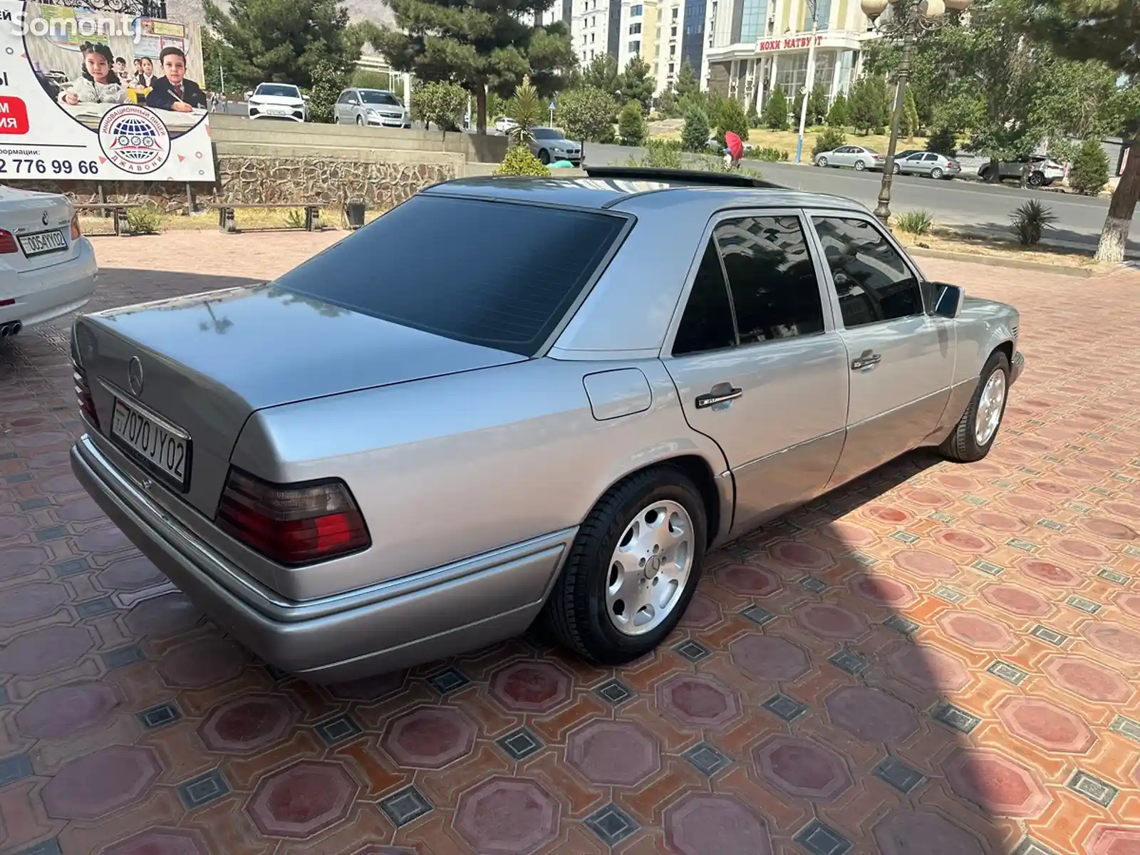 Mercedes-Benz W124, 1994-5