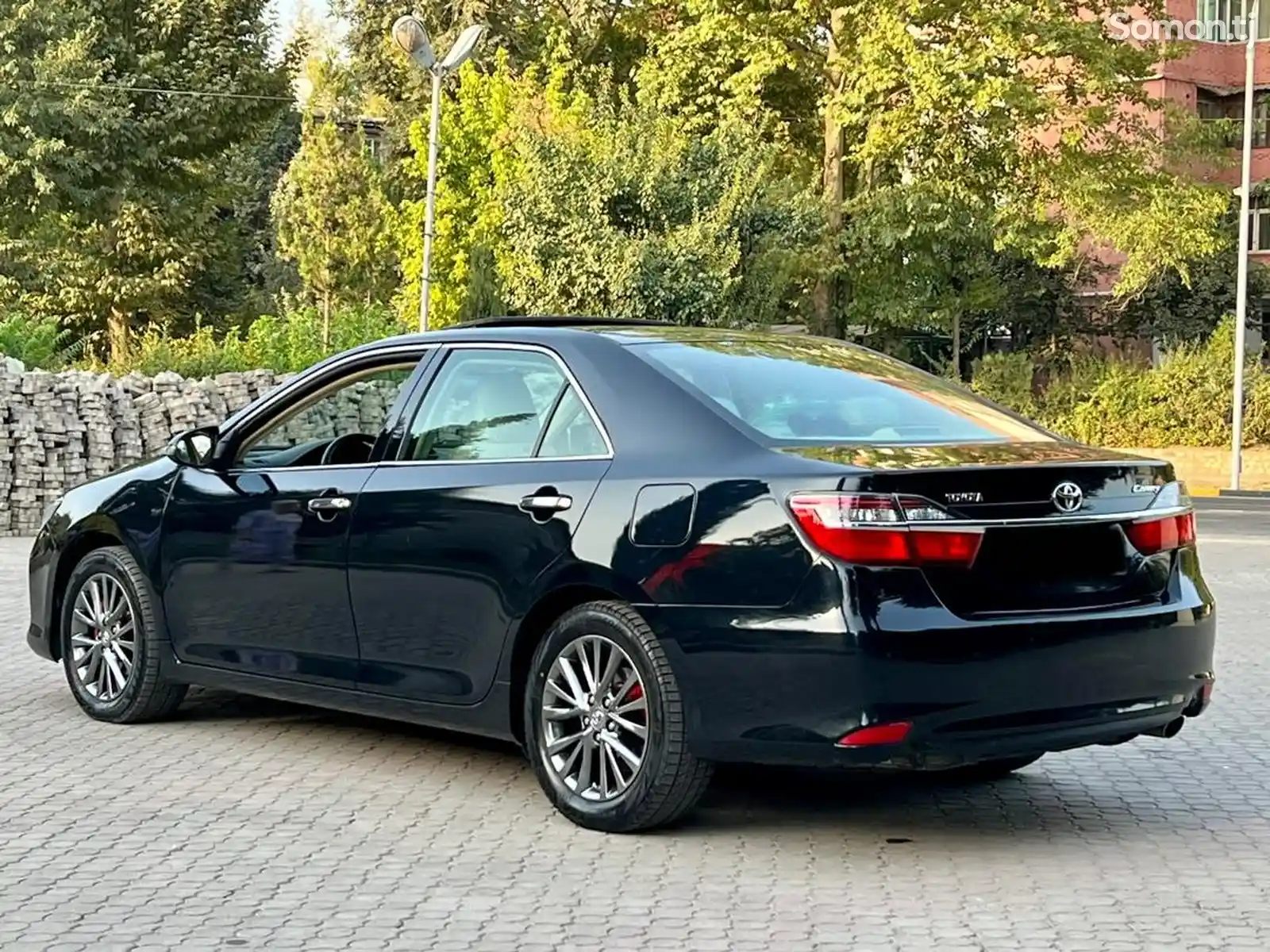 Toyota Camry, 2017-15