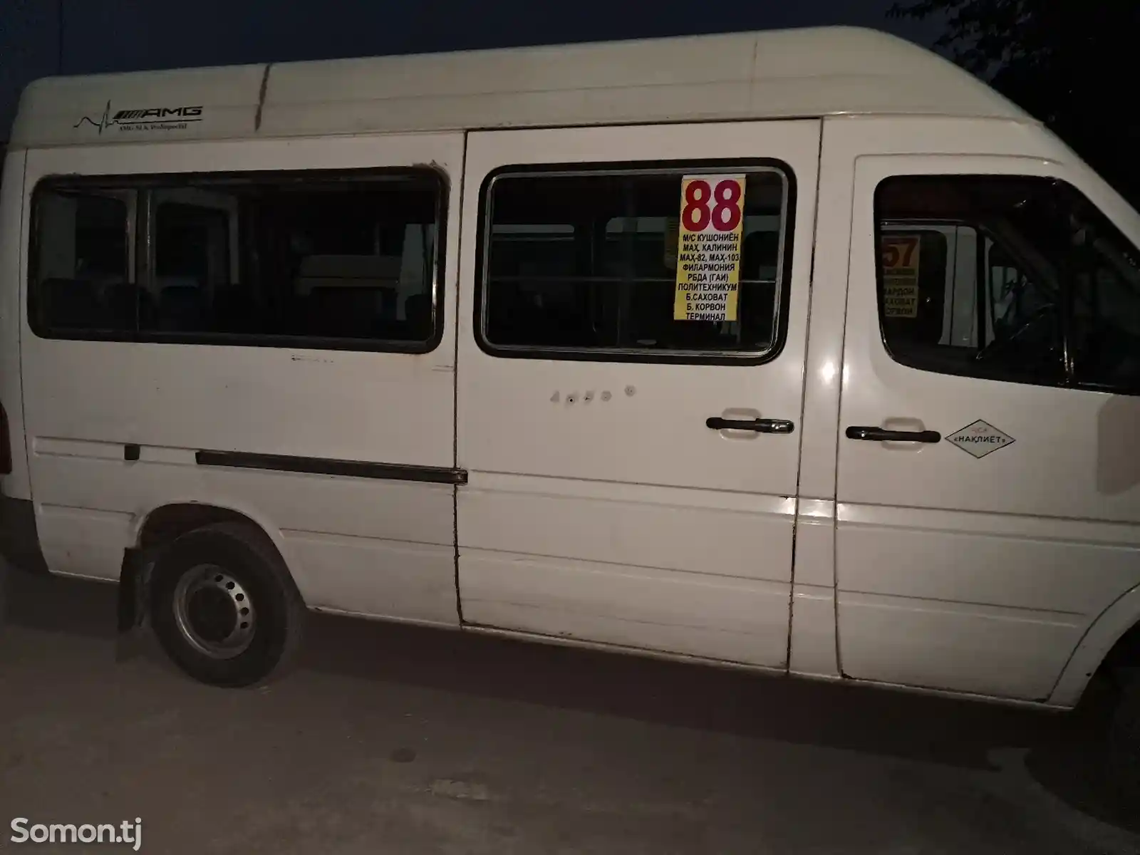 Микроавтобус Mercedes-Benz Sprinter, 2004-5