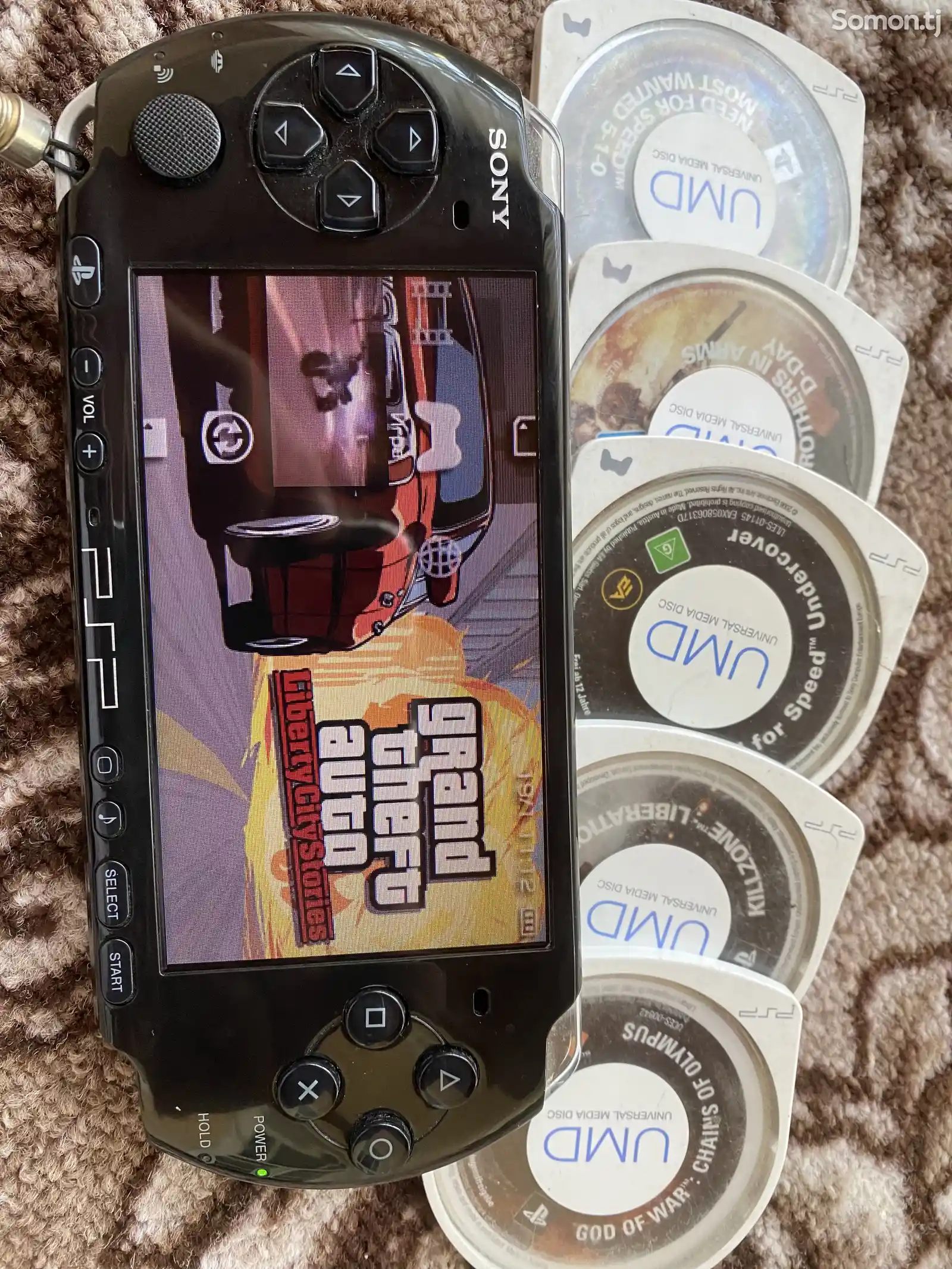 Игровая приставка Sony PSP-2