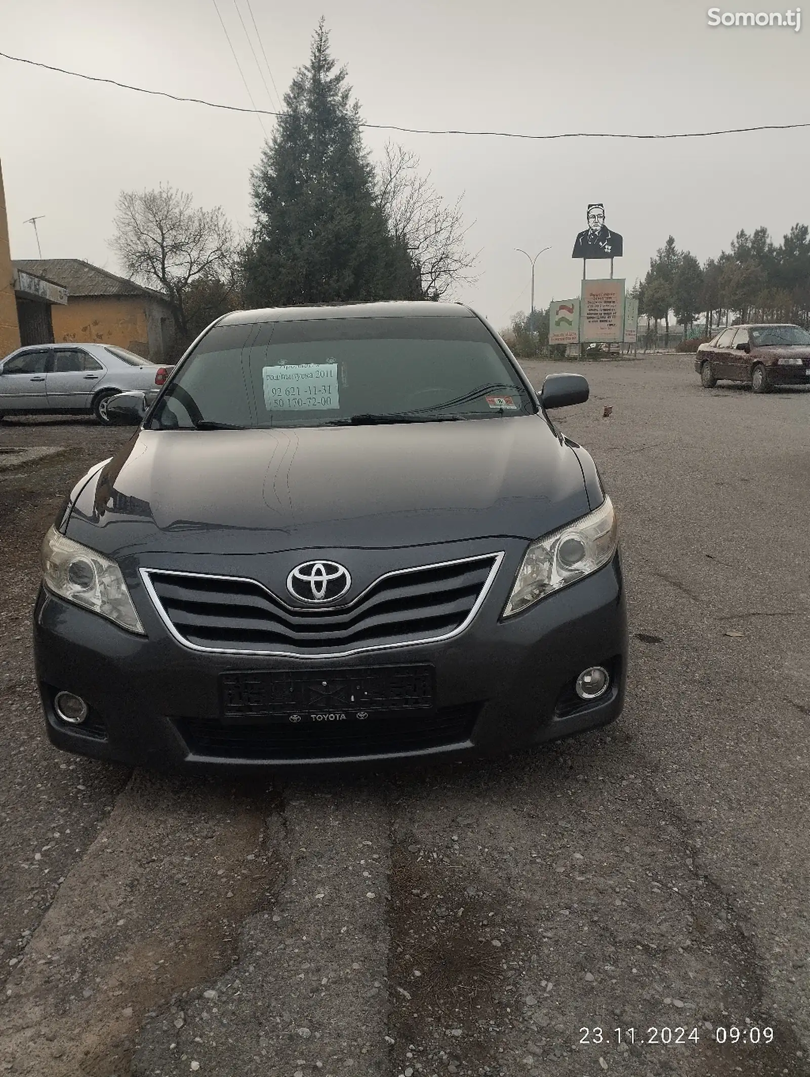 Toyota Camry, 2011-1