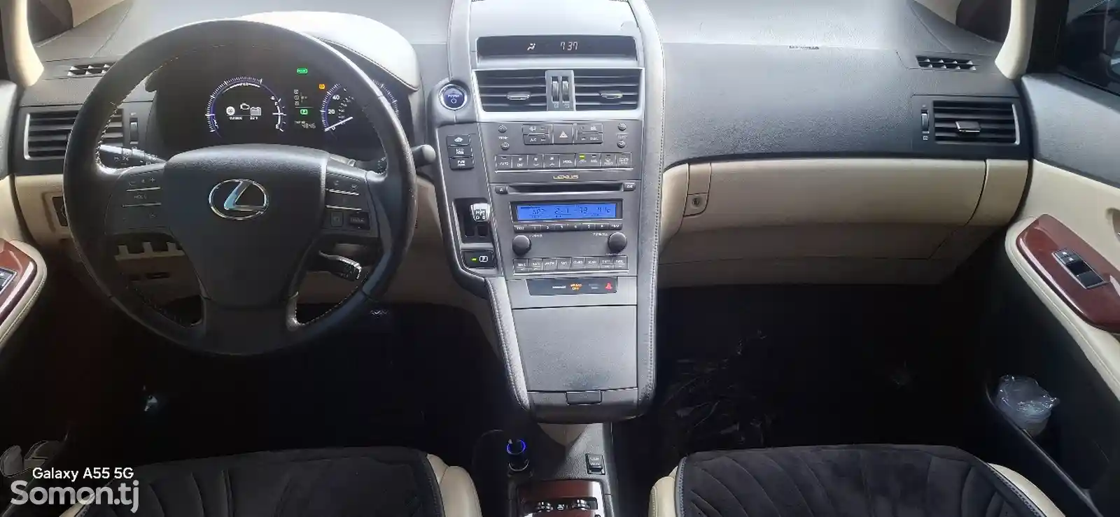 Lexus HS series, 2009-6