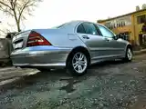 Mercedes-Benz C class, 2002-5