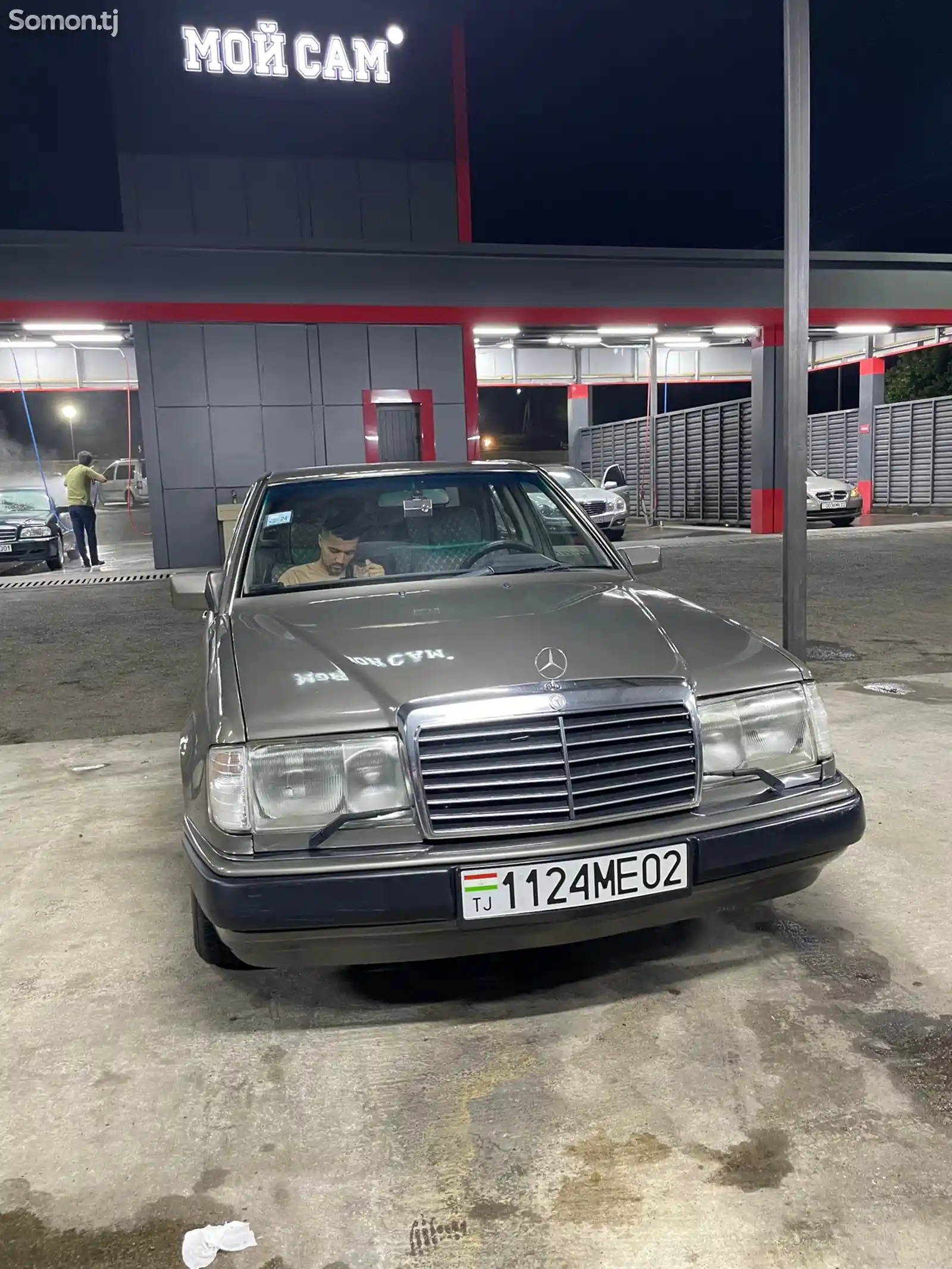 Mercedes-Benz W124, 1993-3