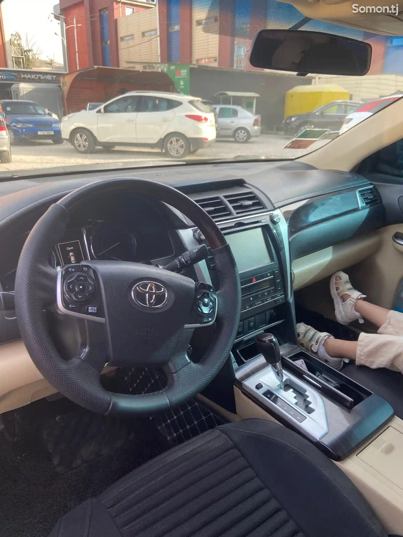 Toyota Camry, 2015-3