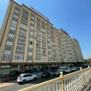 2-комн. квартира, 8 этаж, 93 м², 18 мкр