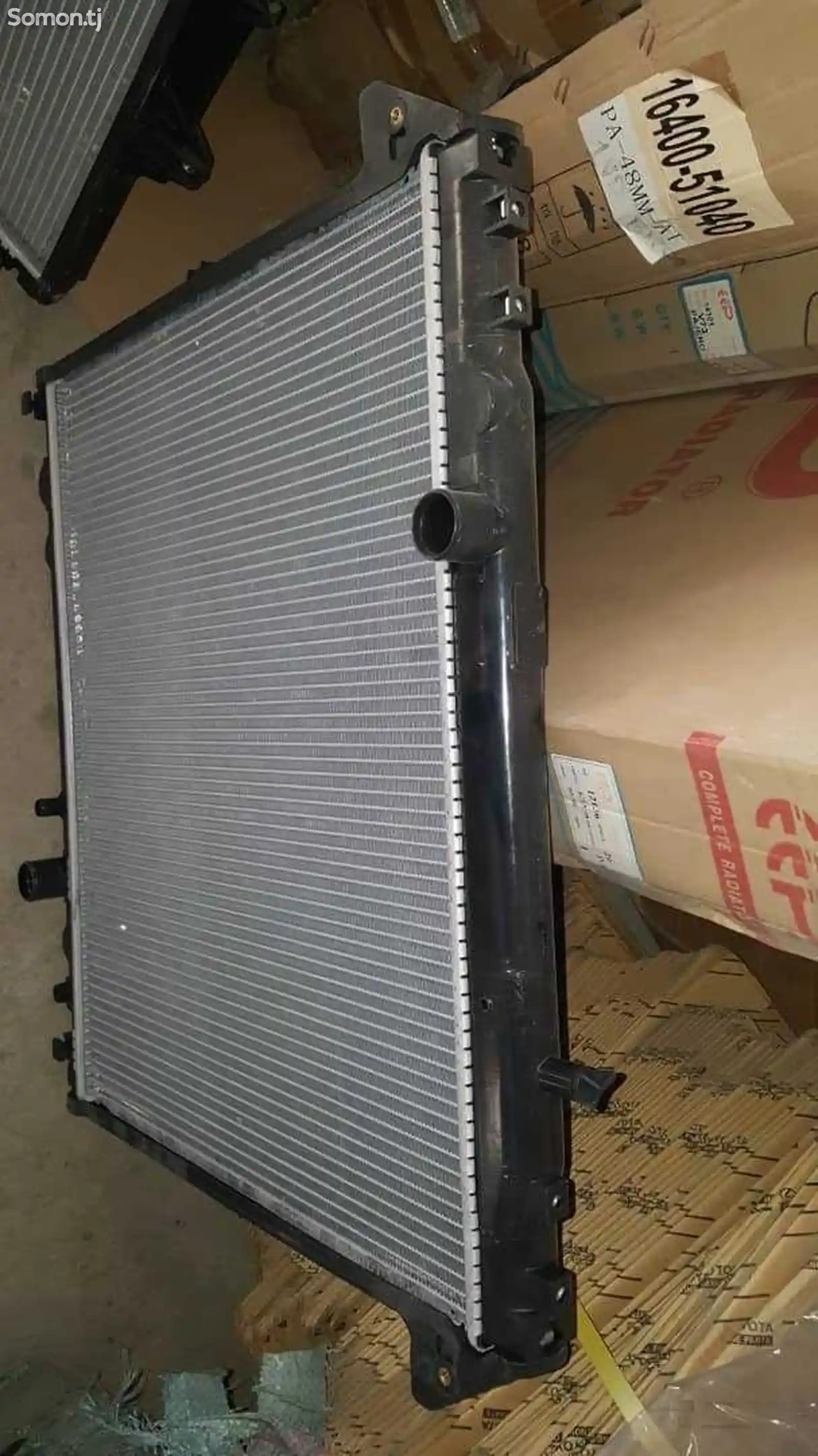 Радиатор для Toyota-3