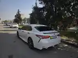 Toyota Camry, 2018-8