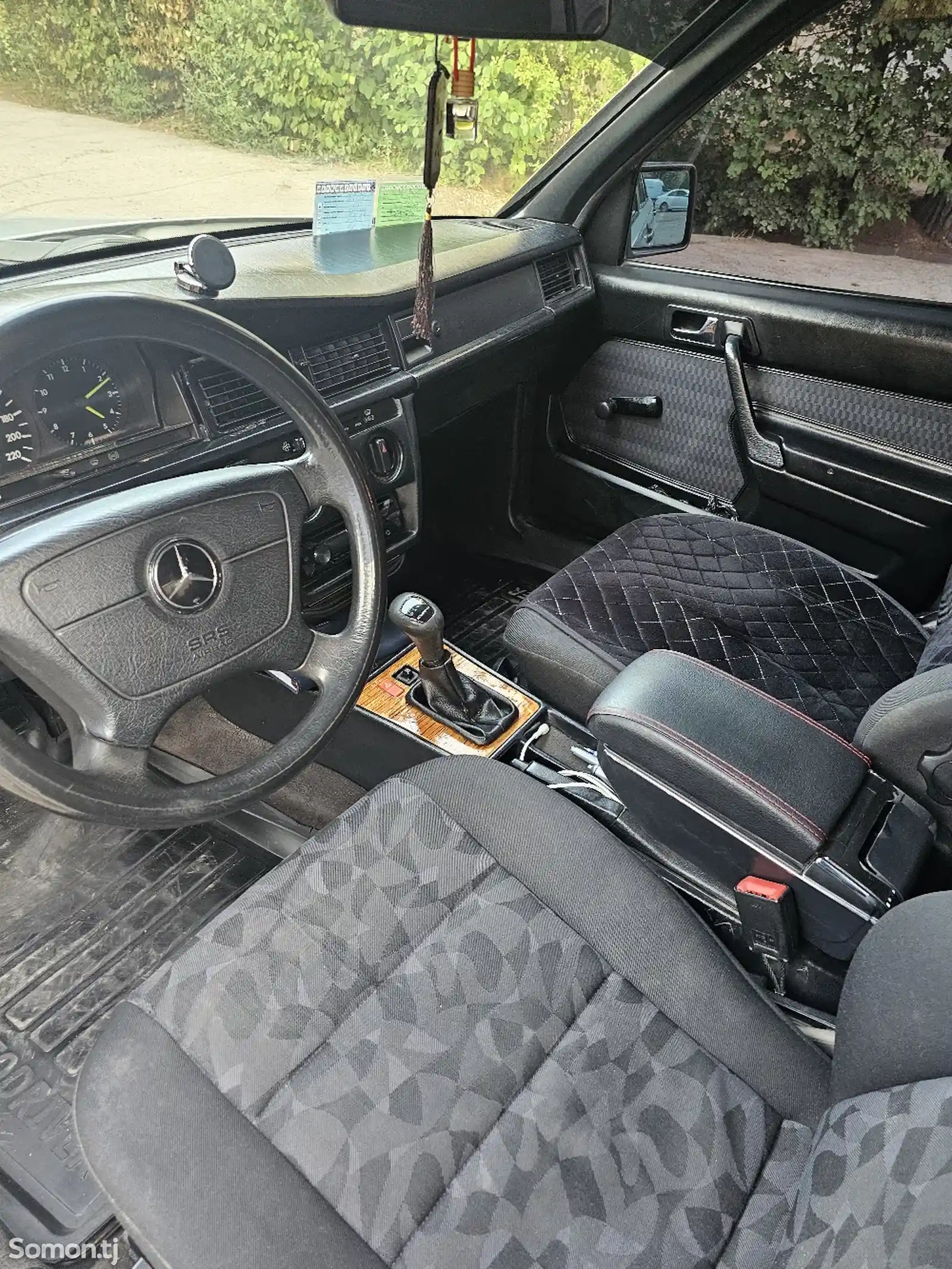 Mercedes-Benz W201, 1990-7