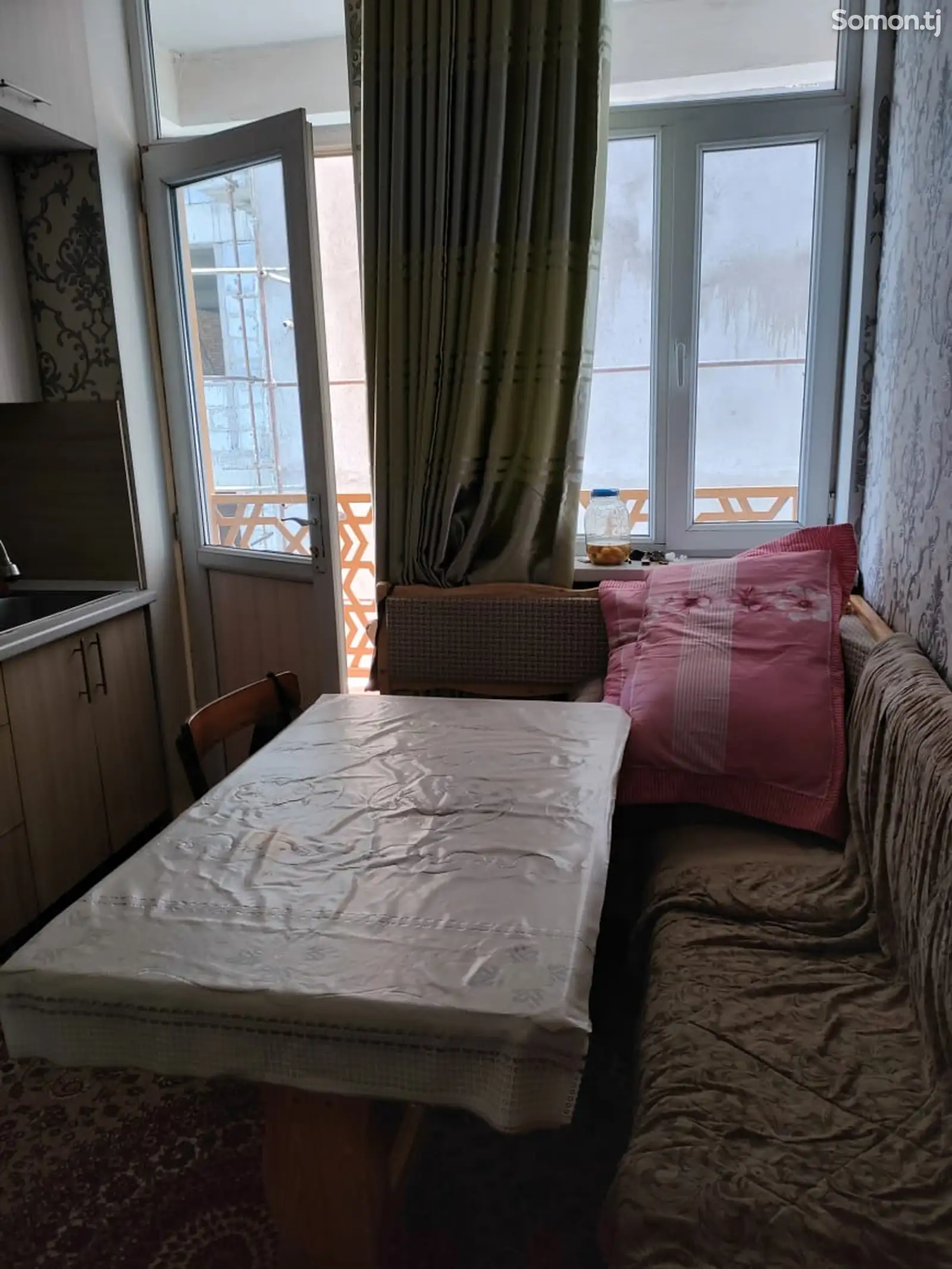 Комната в 1-комн. квартире, 10 этаж, 23м², Сомони-4