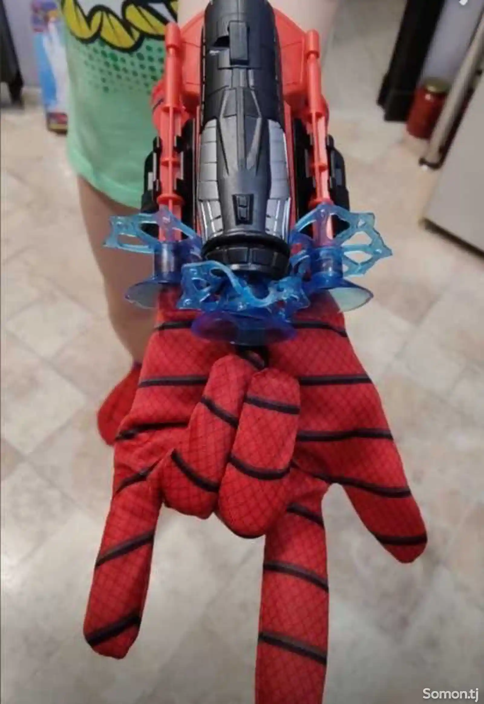 Перчатки человека паука