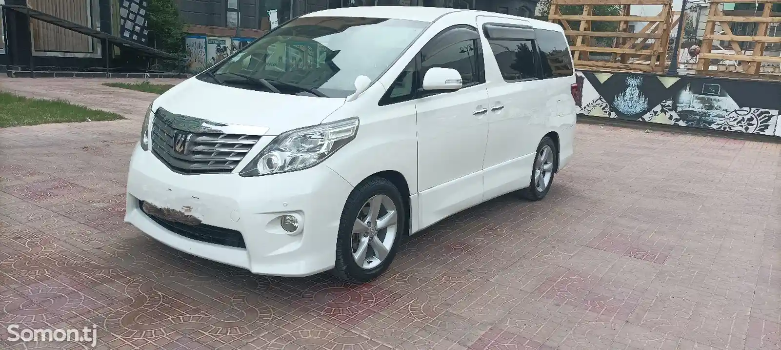 Toyota Alphard, 2014-2