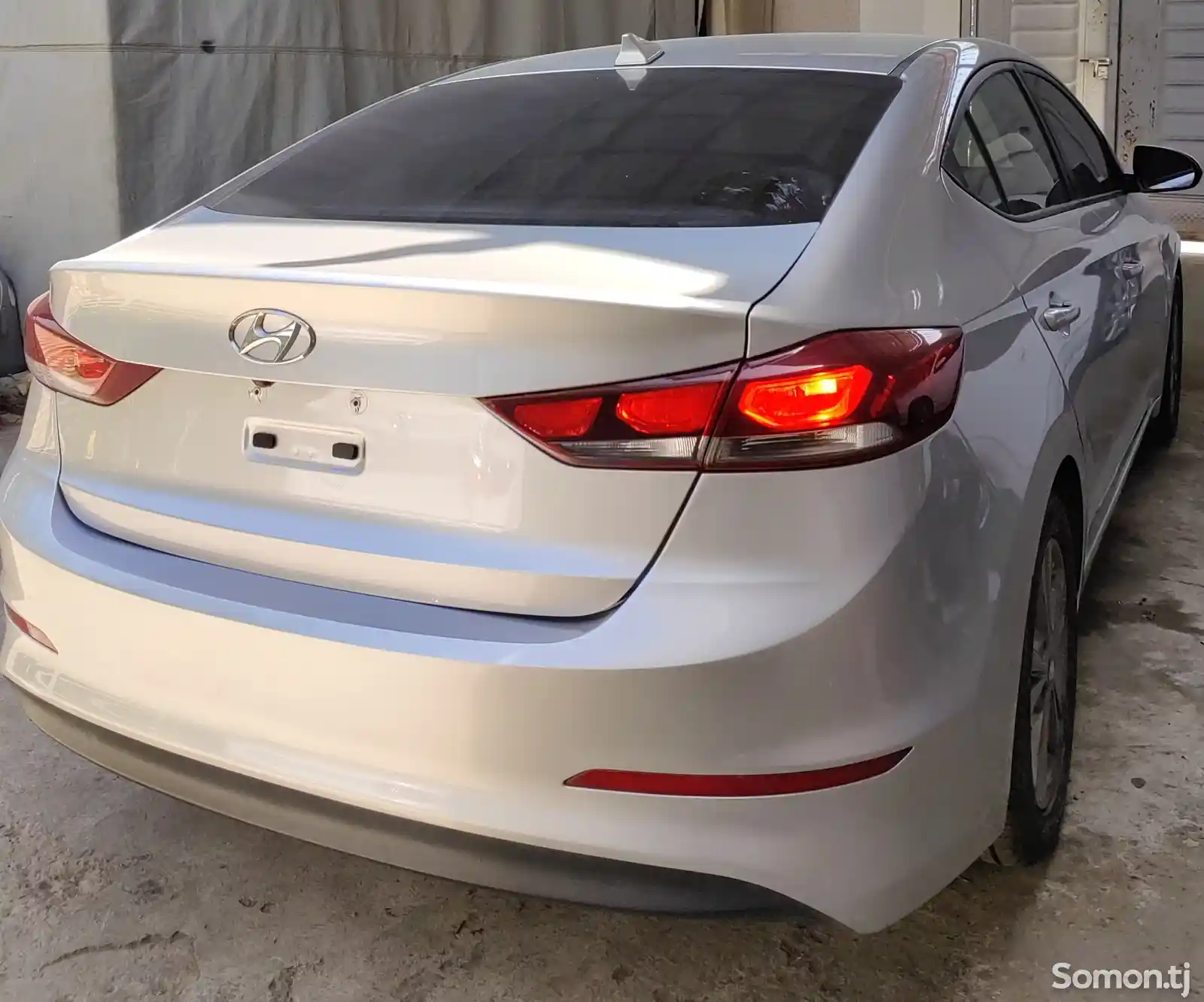 Hyundai Elantra, 2018-3