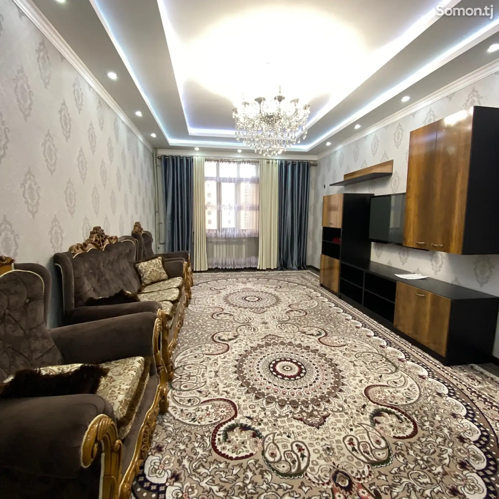 3-комн. квартира, 8 этаж, 110м², Поворот аэропорта-1