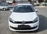 Передний бампер на Volkswagen-2