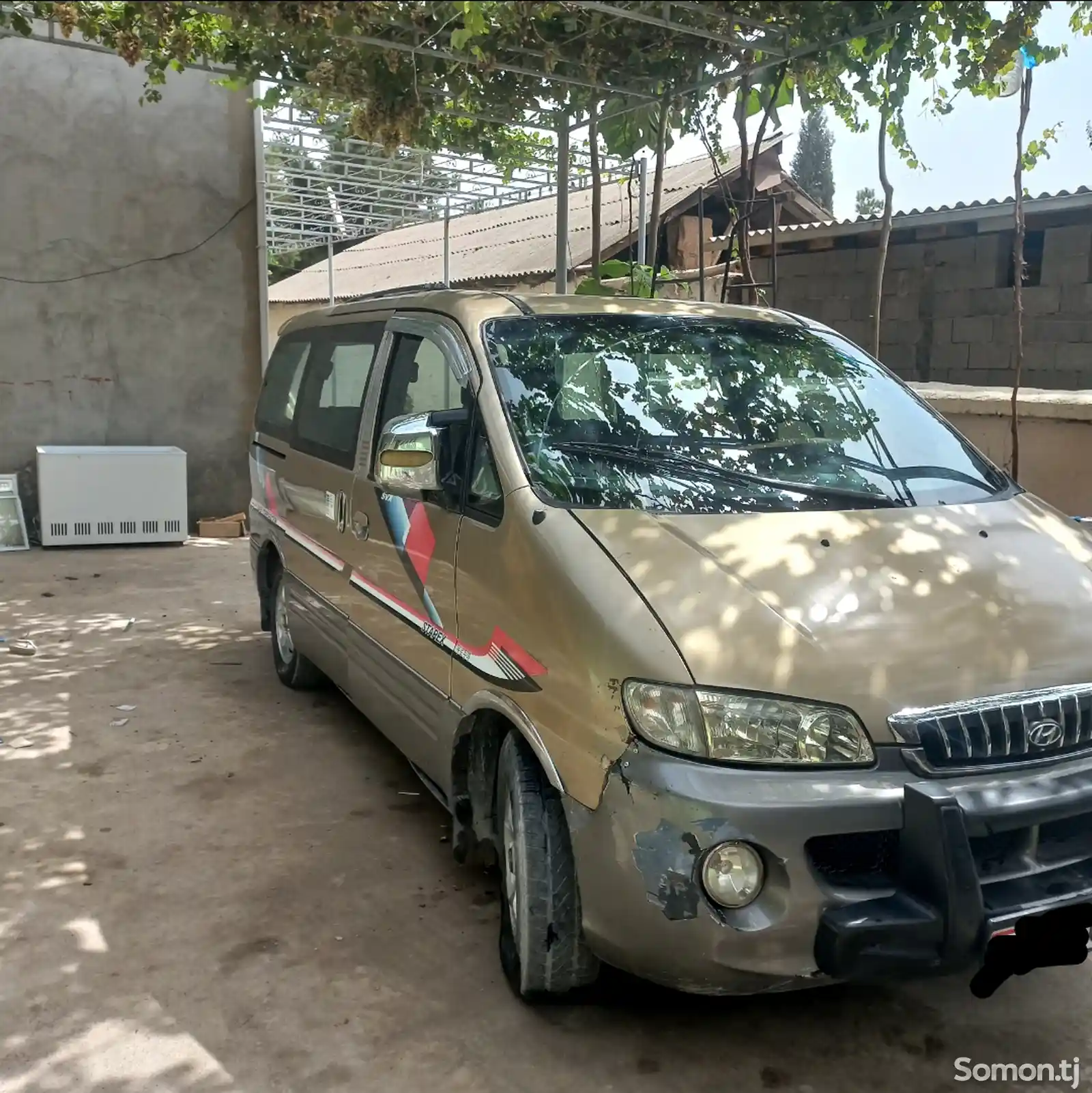 Микроавтобус Hyundai Starex, 2000-3