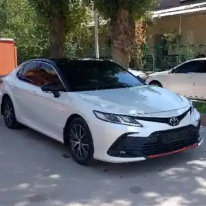 Toyota Camry, 2021