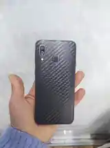 Samsung Galaxy A40-3