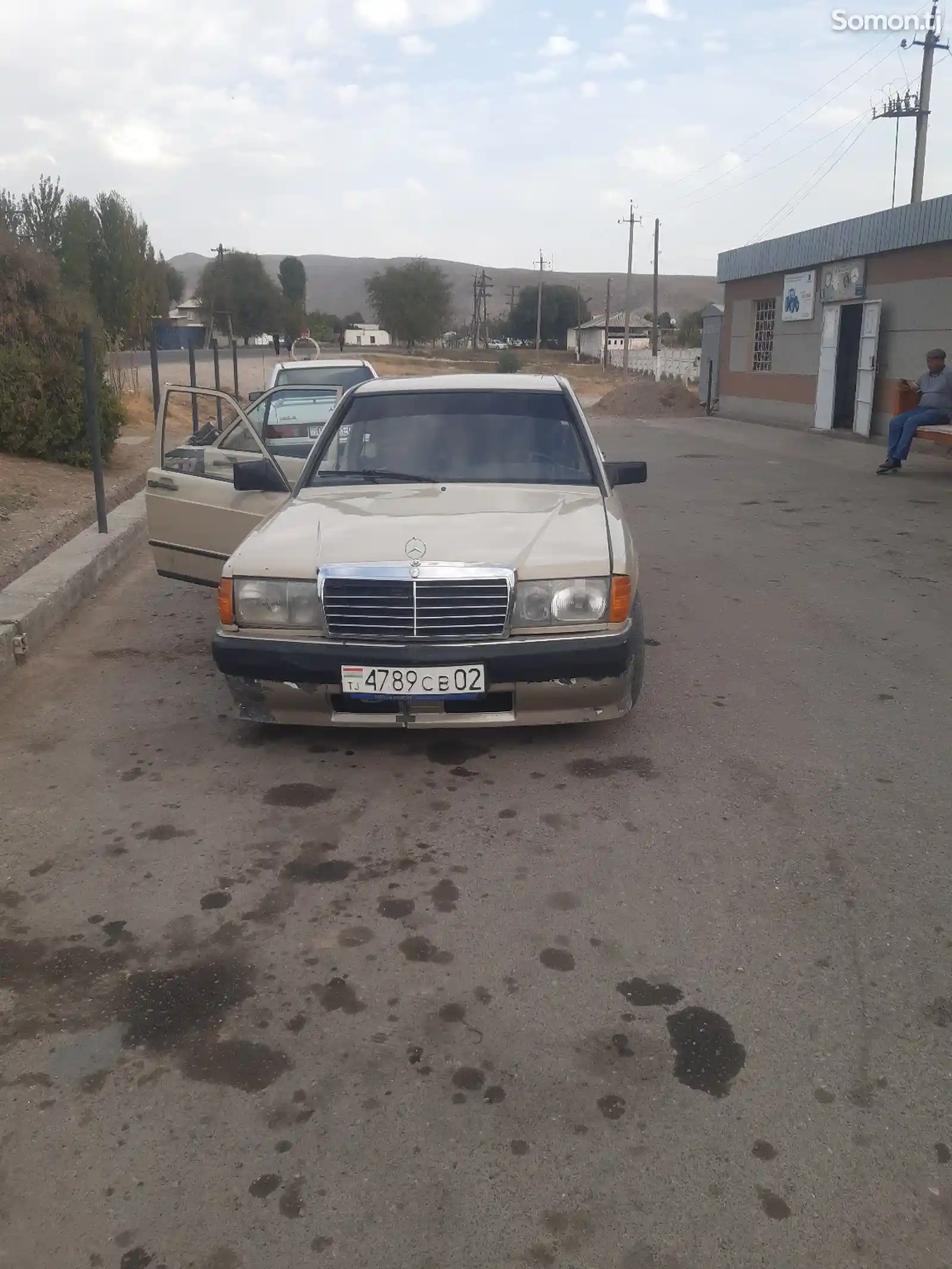 Mercedes-Benz W124, 1984-3