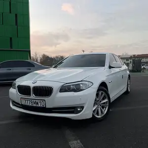 BMW 5 series, 2011