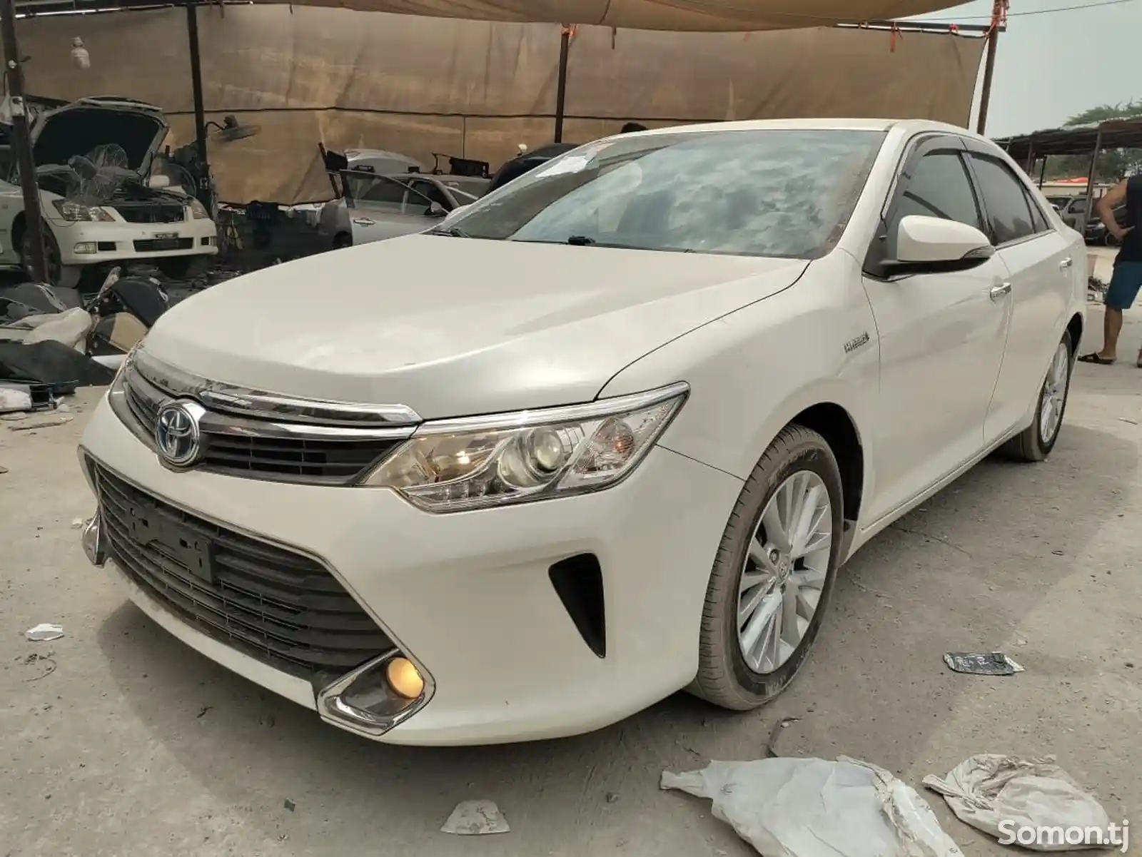 Toyota Camry, 2015-7