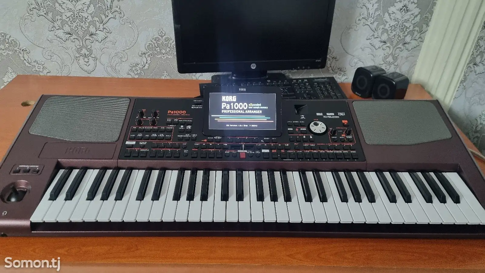 Синтезатор Korg Pa 1000-1