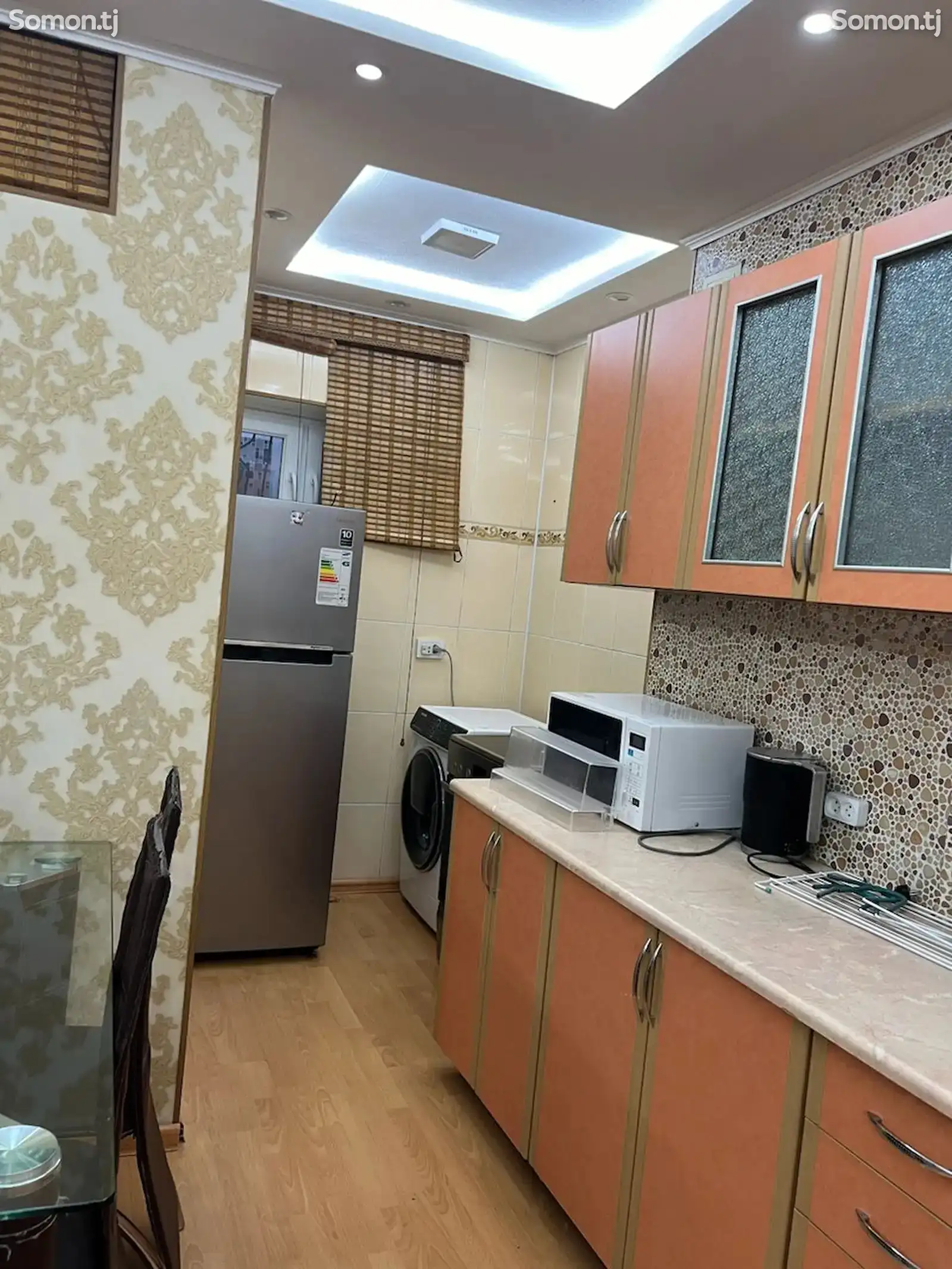 2-комн. квартира, 9 этаж, 65м², Рудаки, ЦУМ-10