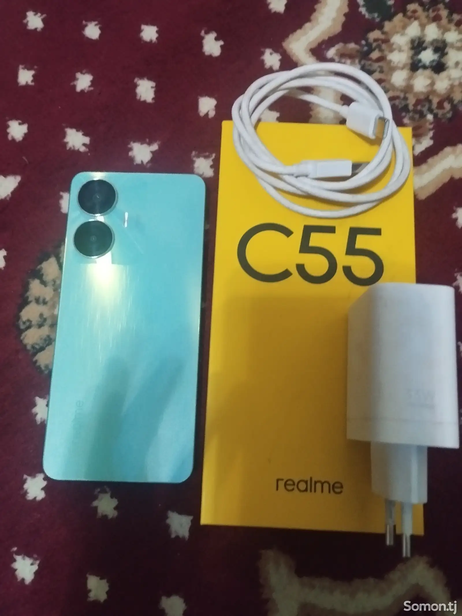 Телефон Realme