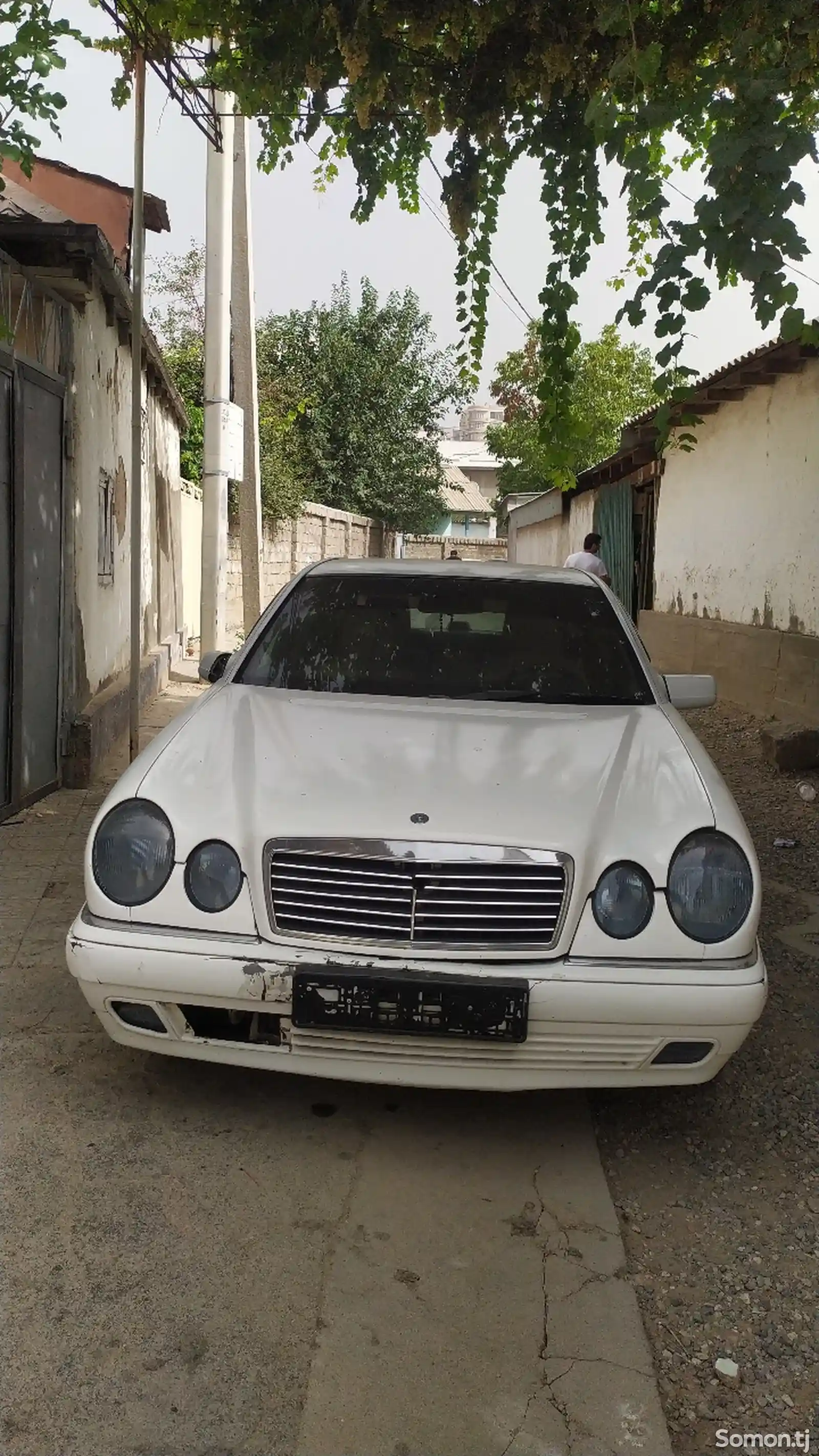 Mercedes-Benz E class, 1998-5