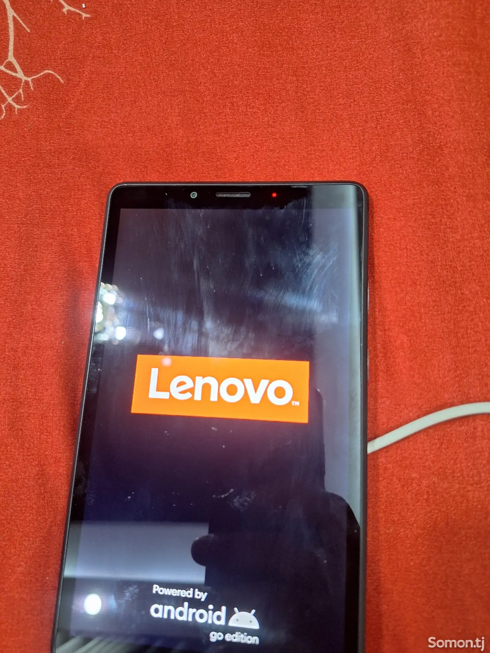 Планшет Lenovo-4