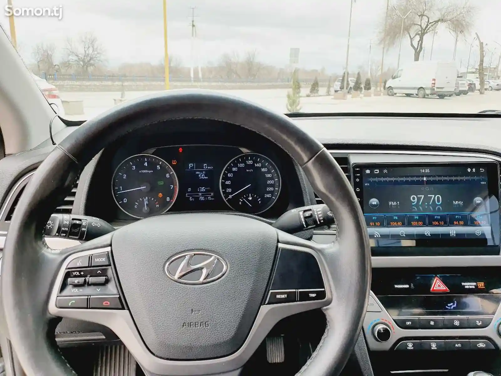 Hyundai Avante, 2016-8