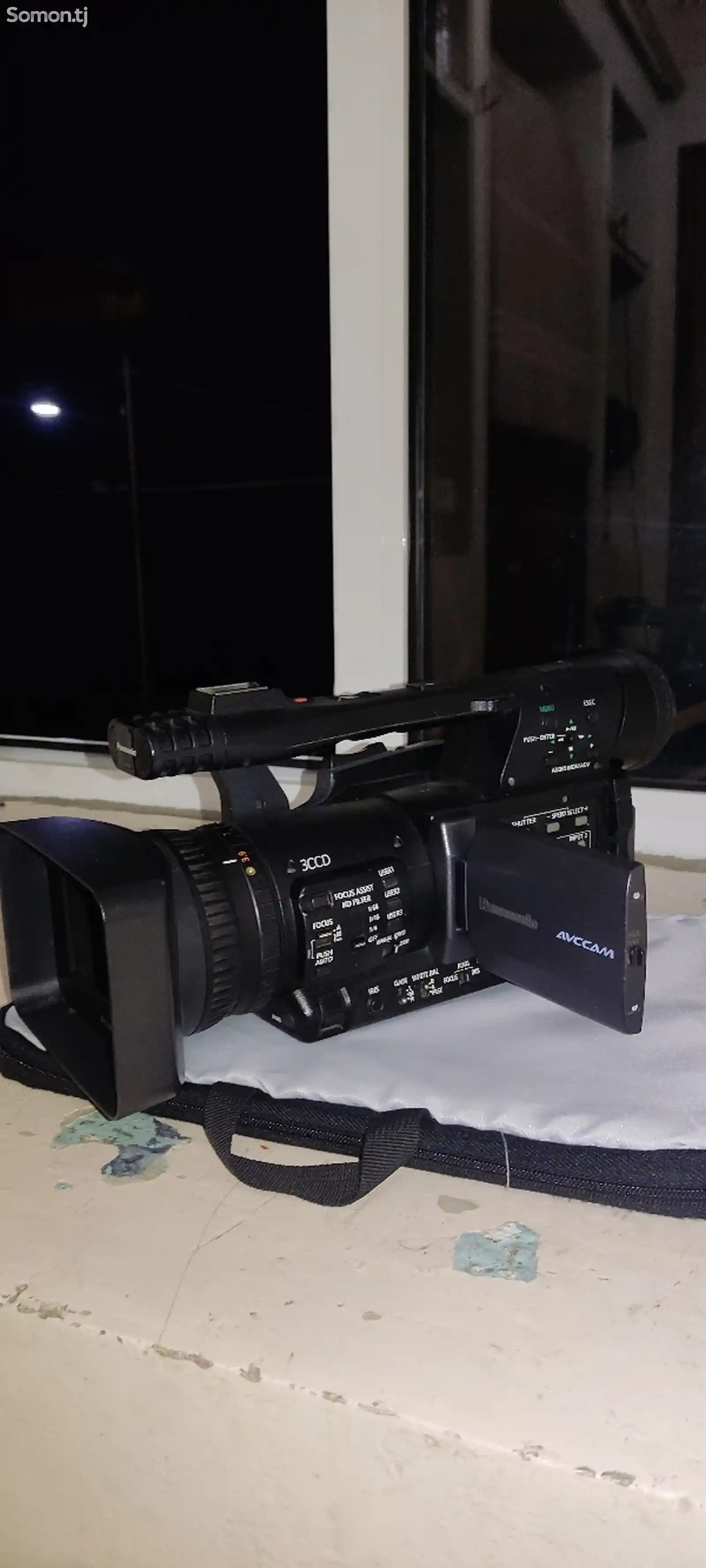 Видеокамера Panasonic-5