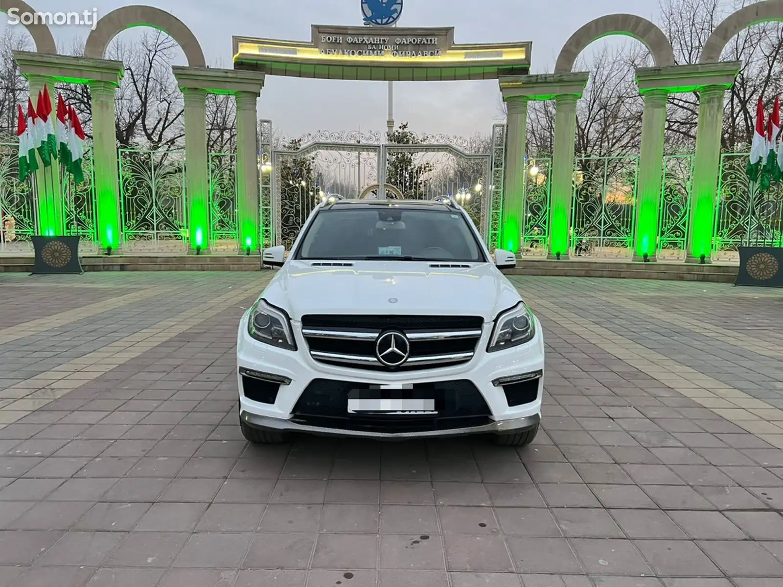 Mercedes-Benz GL class, 2016-1