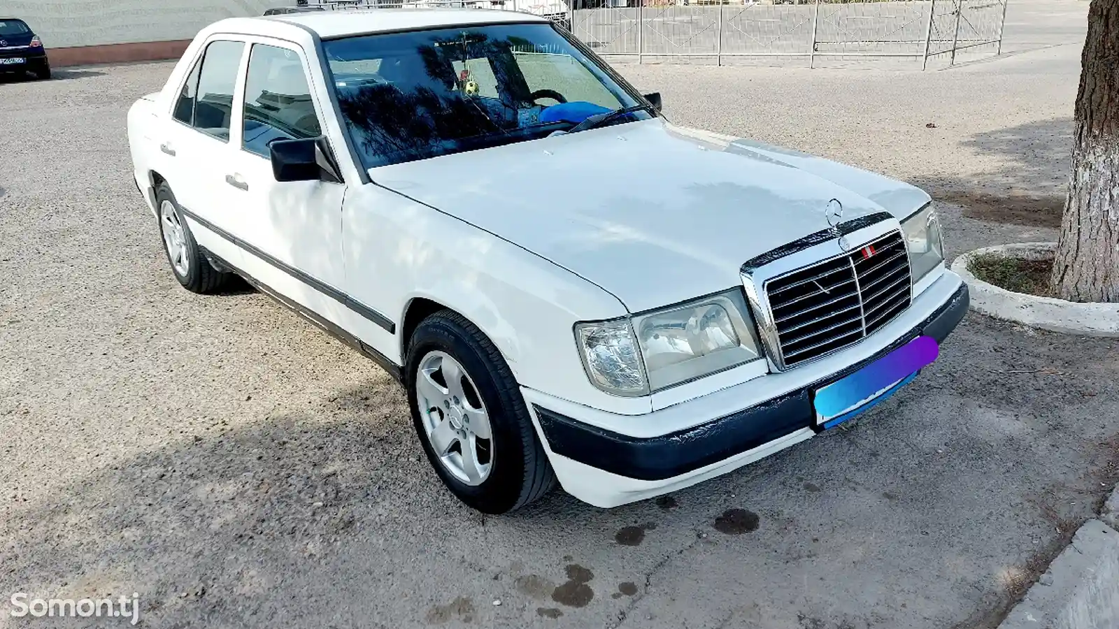 Mercedes-Benz W124, 1988-2