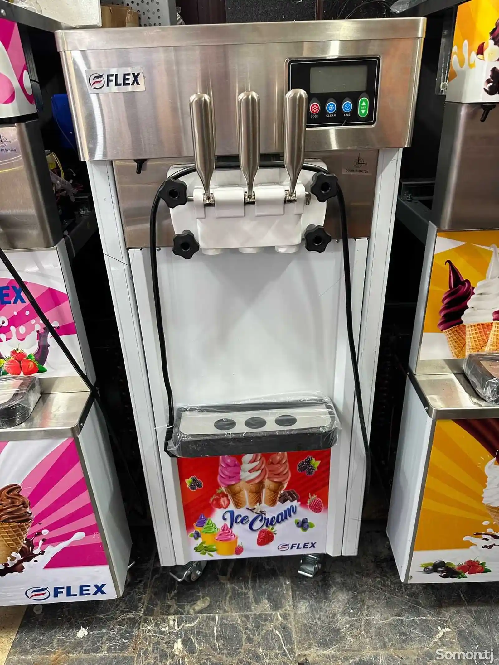Аппарат для приготовления мороженного-3