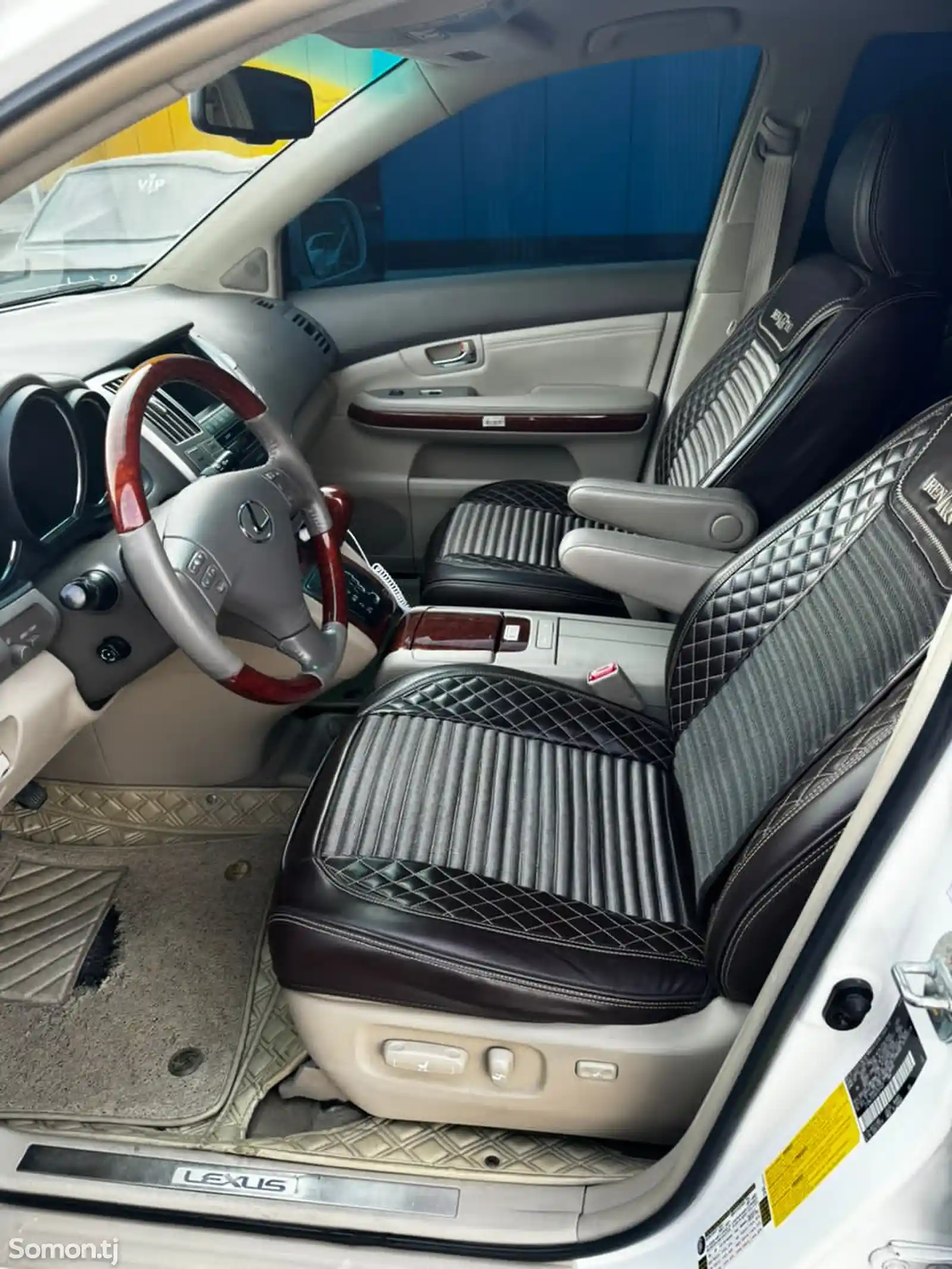 Lexus RX series, 2008-7