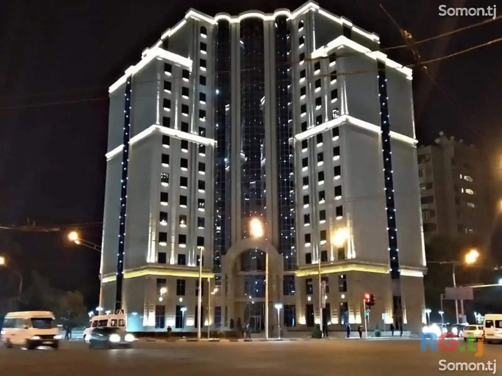 3-комн. квартира, 13 этаж, 82м², Поворот Аэрапорта-1