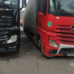 Бортовой грузовик Mercedes Benz Euro 6 , 2013