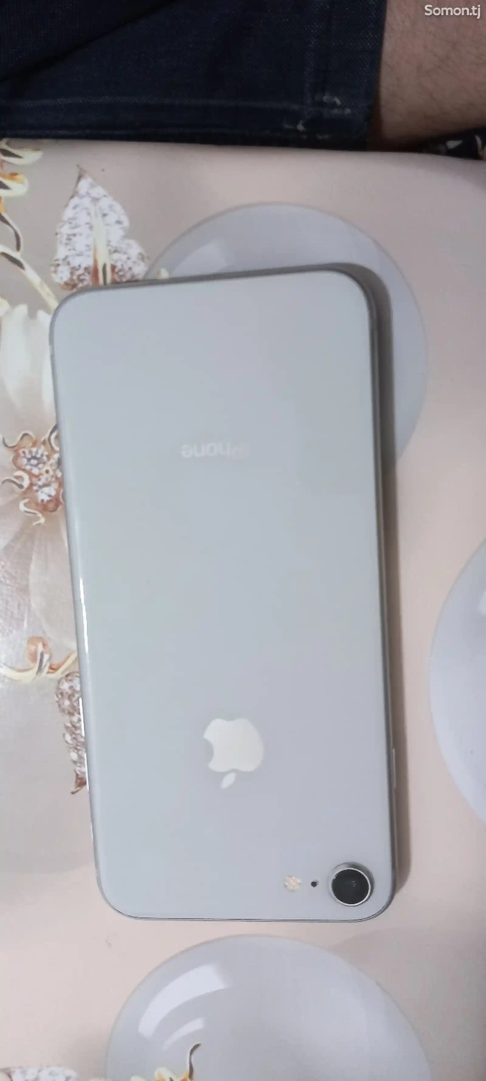 Apple iPhone 8, 256 gb, Silver-2