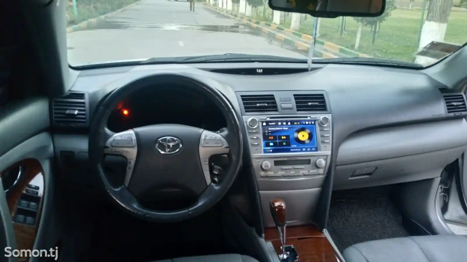 Toyota Camry, 2010-8