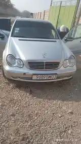 Mercedes-Benz E class, 2004-5