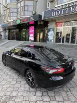 Toyota Camry, 2019-4