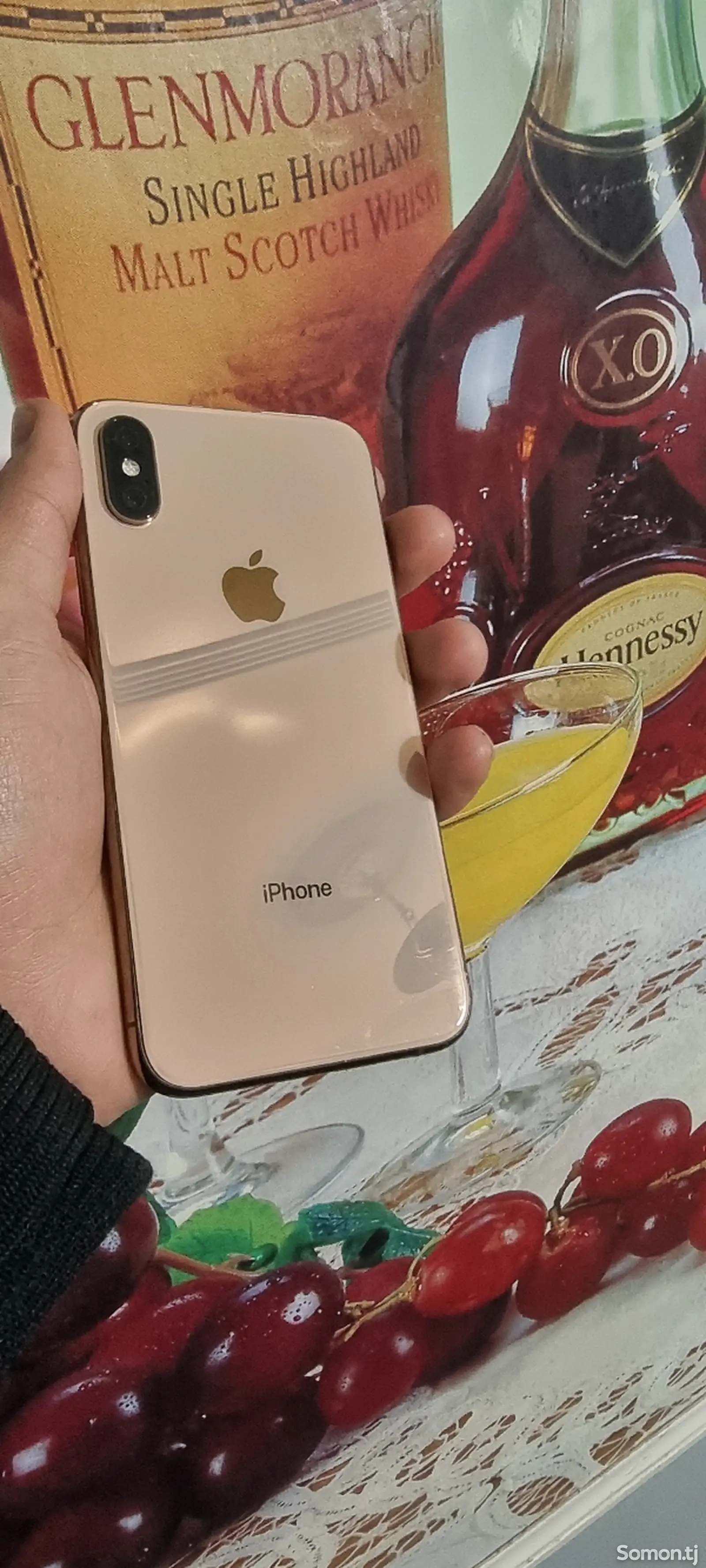 Apple iPhone Xs, 256 gb, Gold-1