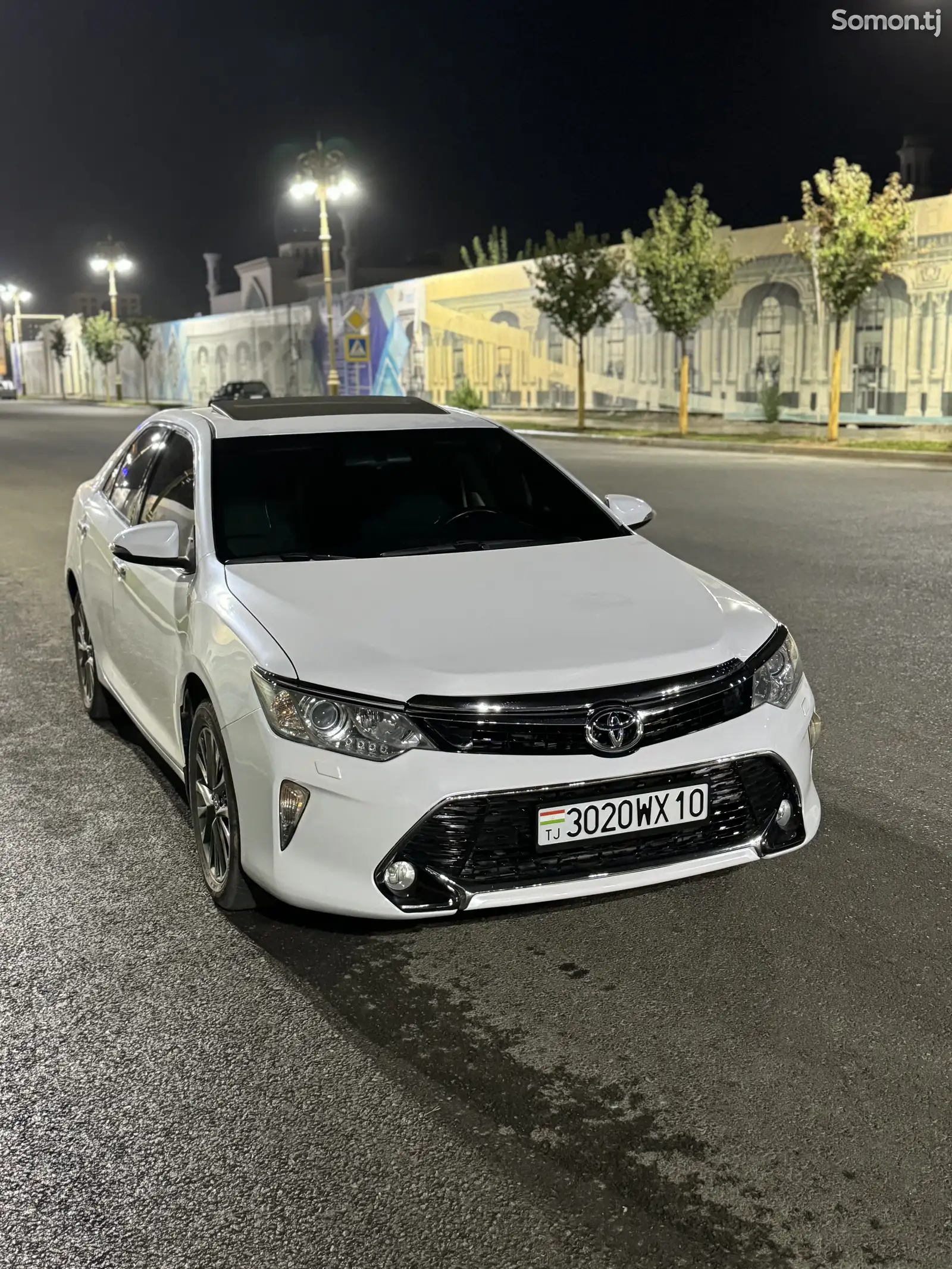 Toyota Camry, 2016-8