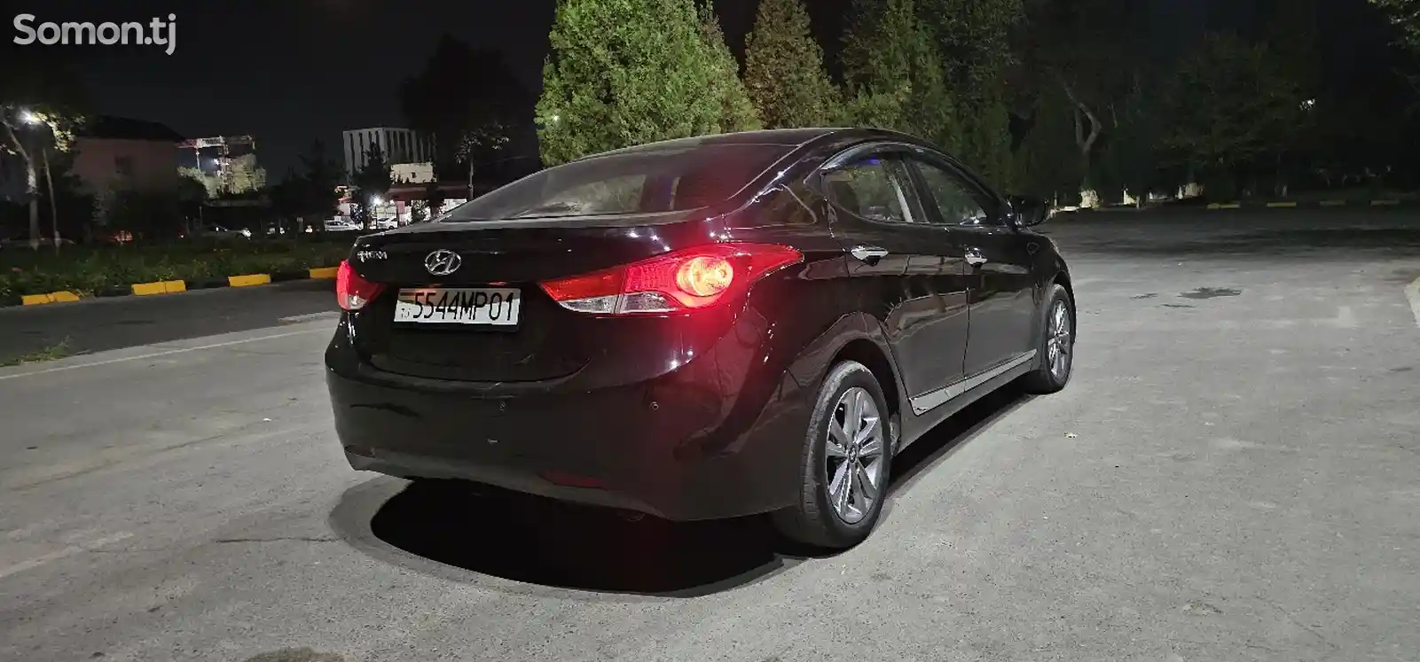 Hyundai Elantra, 2012-10