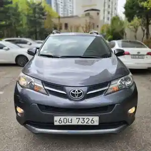 Toyota RAV 4, 2014