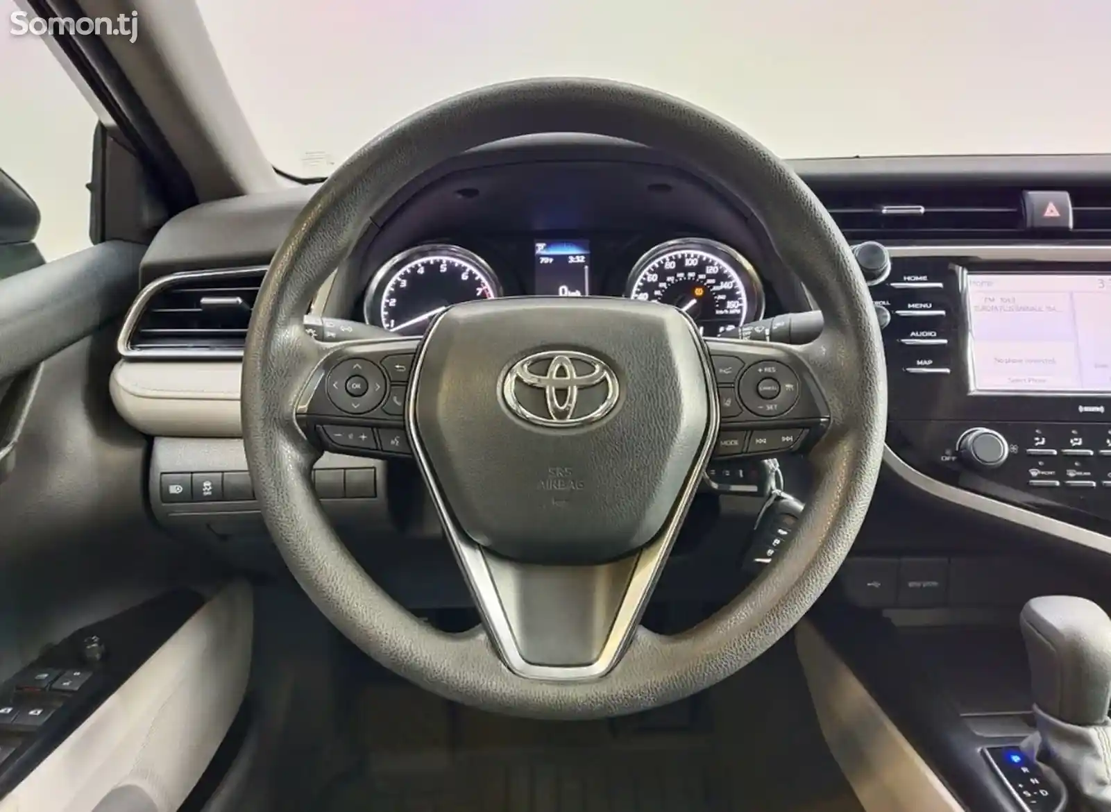 Toyota Camry, 2020-8