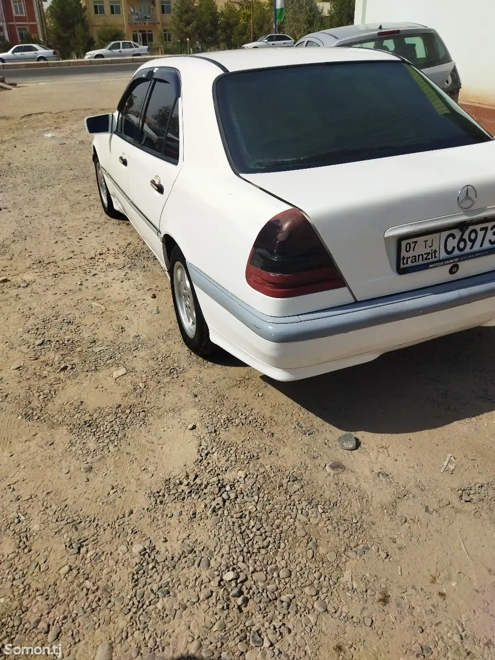 Mercedes-Benz W124, 1995-3